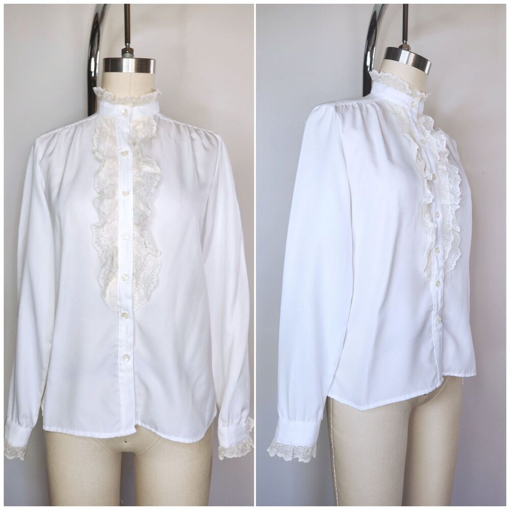 1970s LANZ Lace Blouse Ruffled Button Down Shirt Blouse KOREAN Collar size XS